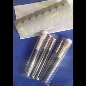 LARUCE BEAUTY
Christine Set *NEW